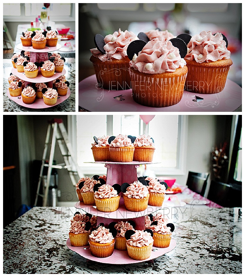 Minnie Mouse Cupcakes. Photo by www.jnphotography.ca @filemanager
